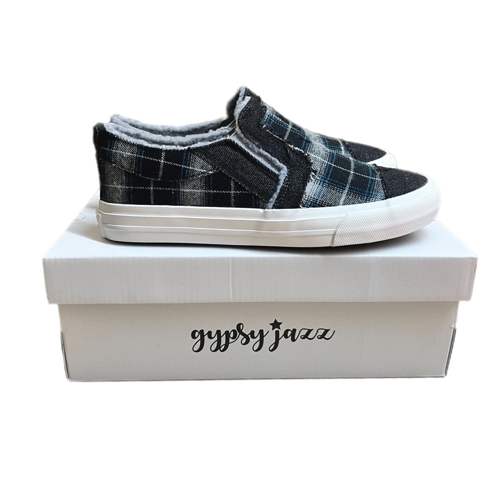 Gypsy Jazz ‘Sandy’ Casual Sneaker in Black/Grey/Blue Plaid